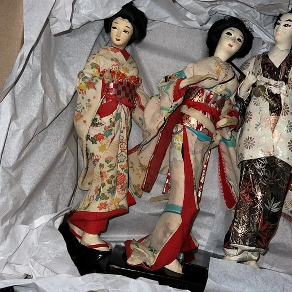 VINTAGE HARD TO FIND SET OF NISHI DOLL (SET OF 5) - Picture 3 of 4